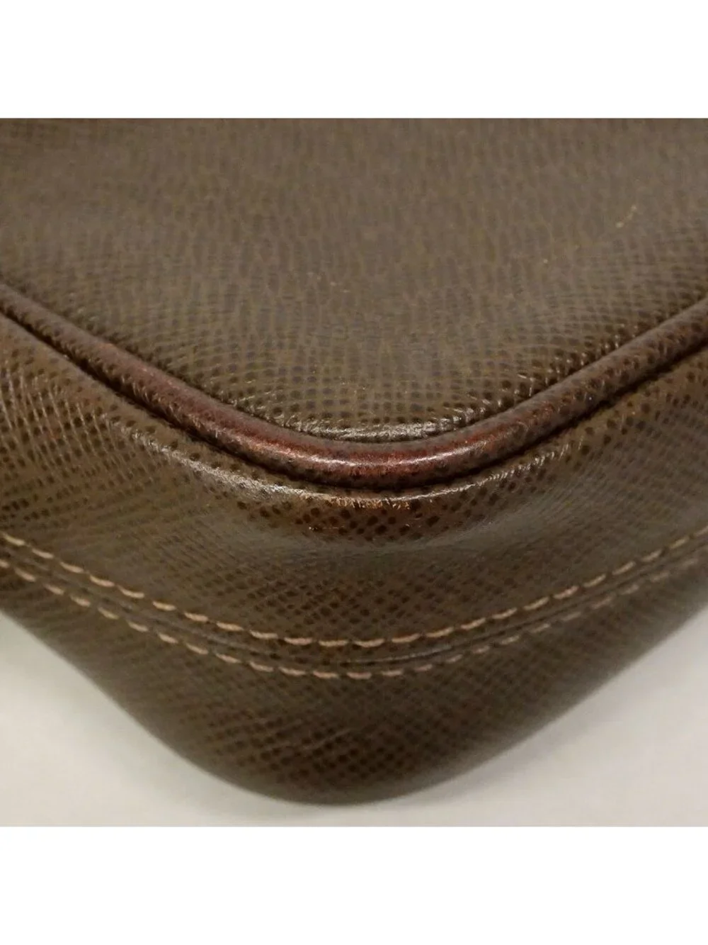 Louis Vuitton Shoulder Bag Taiga Dimitri Grizzly